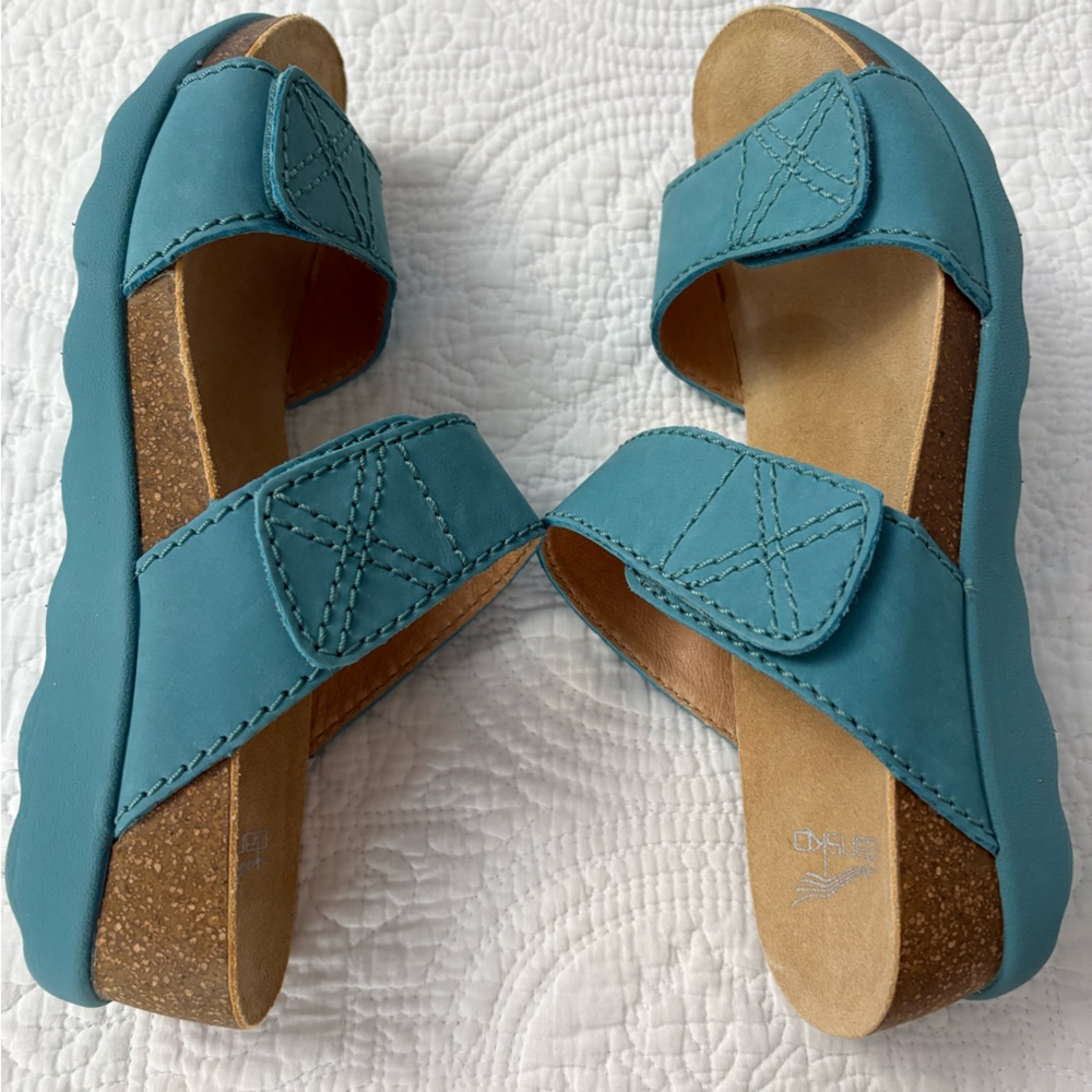 Dansko Maddy Sandals in Turquoise Women's Casual Slip-On 39 Brand New